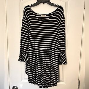 Black and White Striped Babydoll Shirt / Tunic